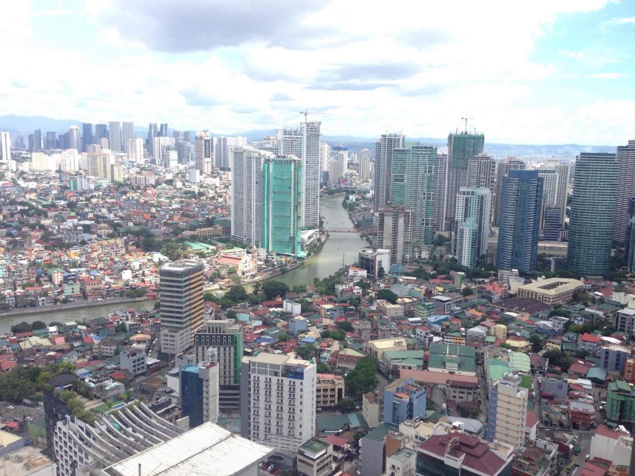 Seven Doors Aparthotels In Gramercy Makati Makati City Exterior photo